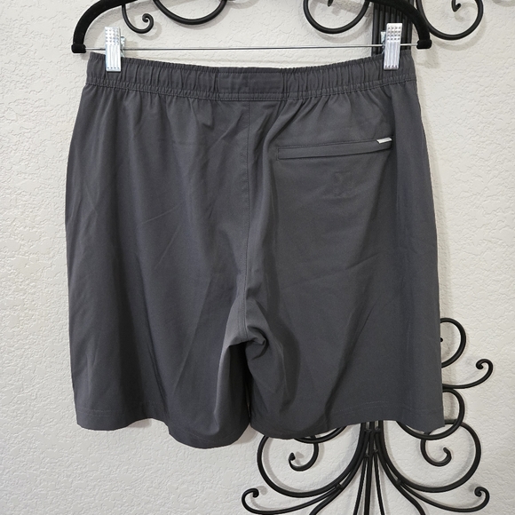 VUORI Kore Shorts | S - Picture 2 of 9